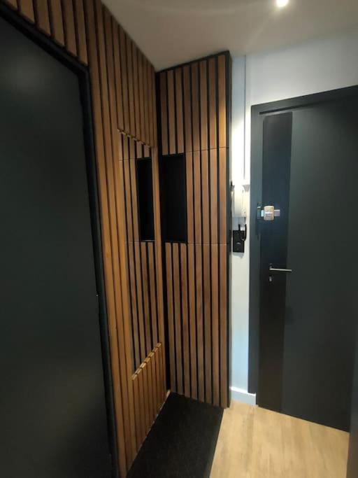 Magnifique 3 Etoiles En Hyper Centre Avec Place Privee Appartement Aix-les-Bains
